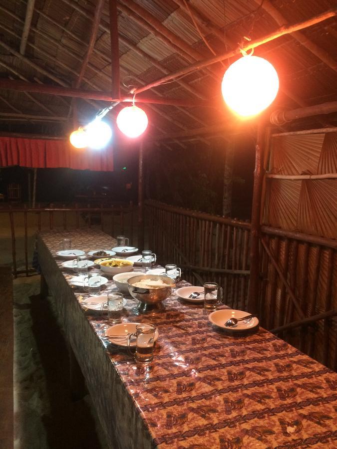 Kamar Raja Guest House Selpele Екстер'єр фото